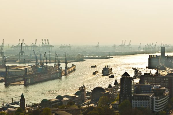 Ausflugstipps an Alster und Elbe im Wasserparadies Hamburg